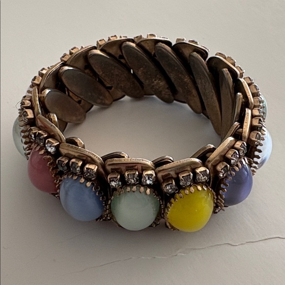 Vintage Pastel Moonstone Cabochon Extension Bracelet - Picture 3 of 9